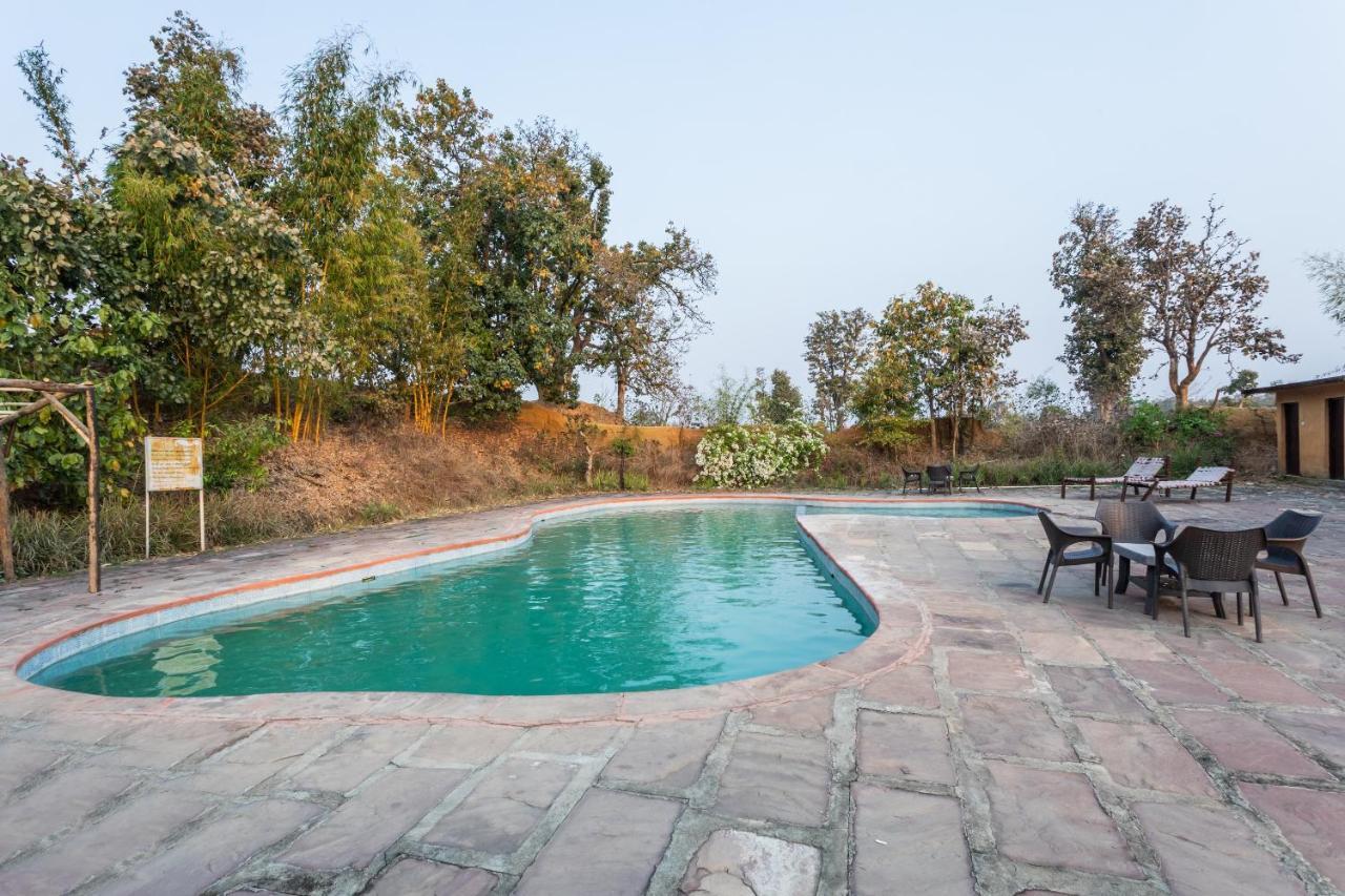 Kanha Village Eco Resort Exteriör bild